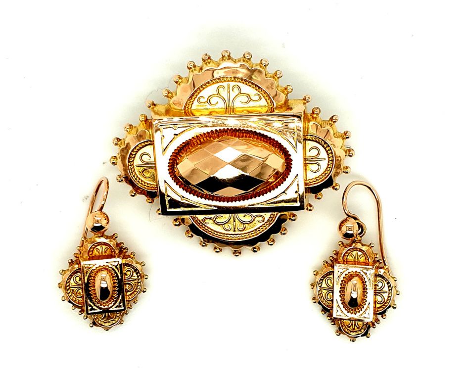 9ct Yellow Gold Victorian Boxed Set Brooch (40x35mm) and Earirngs (22mm drop) By W Steward (22210)